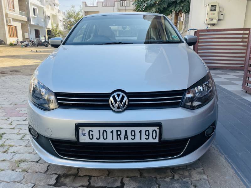 Volkswagen Vento Comfortline AT Petrol