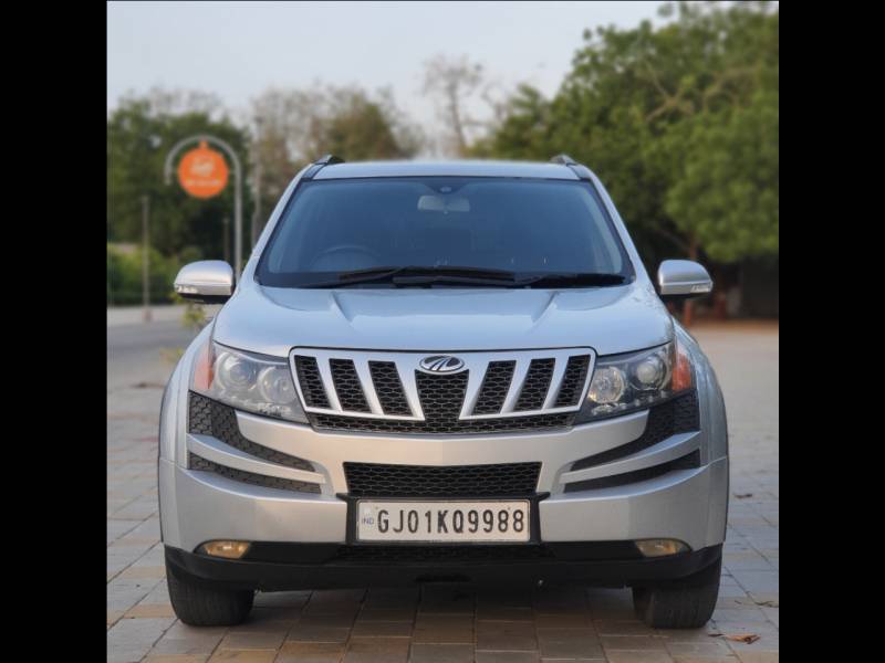 Mahindra XUV500 W8 4 X 2