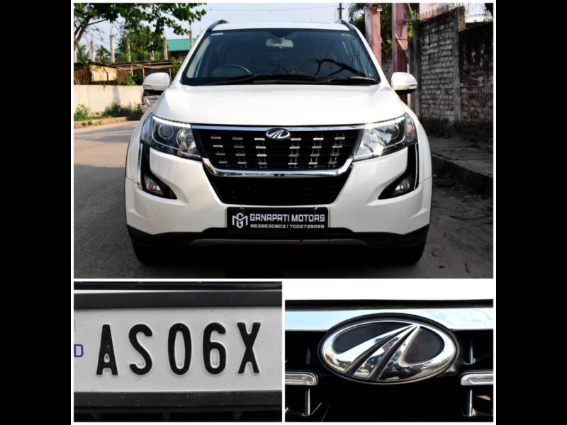 Mahindra XUV500 W11(O)