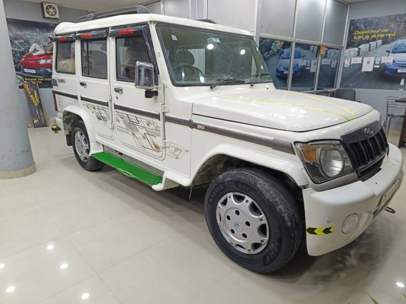 Mahindra Bolero SLX 4WD