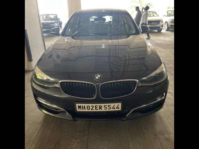 BMW 3 Series GT 330i Luxury Line