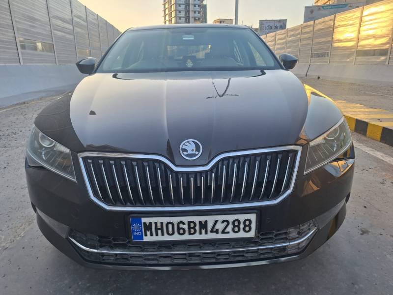 Skoda Superb Style TSI AT