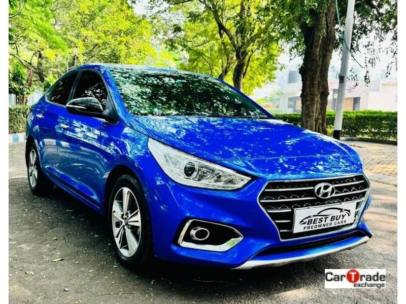 Hyundai Verna Fluidic 1.6 CRDI SX Opt