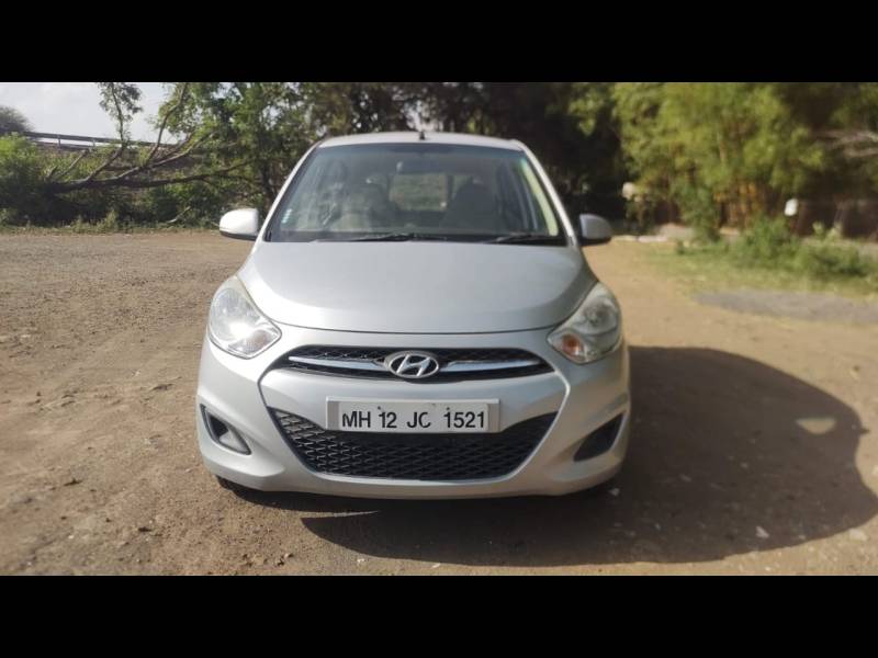 Hyundai i10 Sportz 1.2 AT