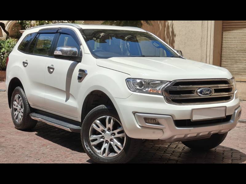 Ford Endeavour Titanium 2.2 4x2 AT