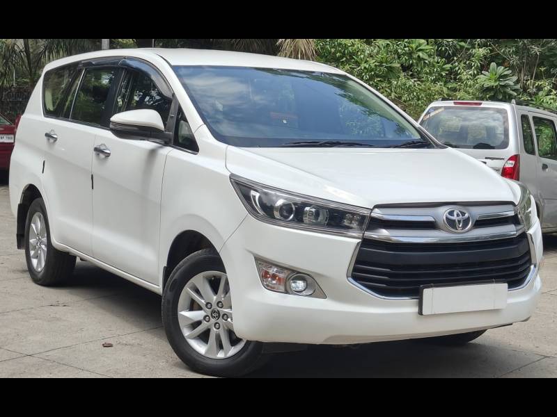 Toyota Innova Crysta 2.4 VX 7 STR