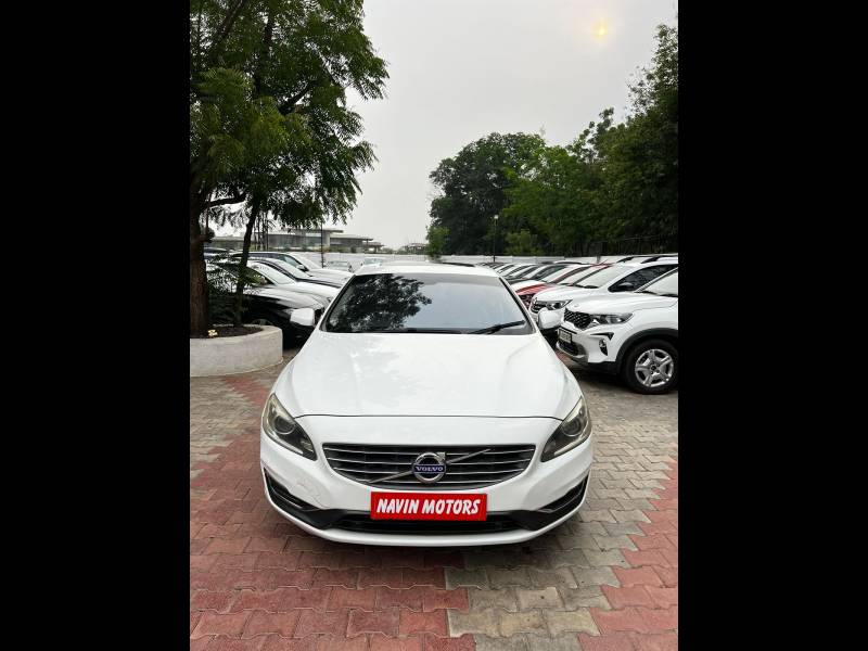 Volvo S60 D4 R