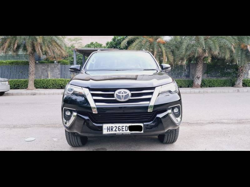 Toyota Fortuner 2.8 4x2 AT