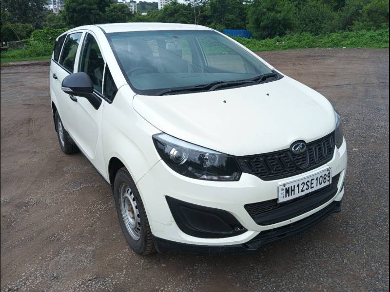 Mahindra Marazzo M2 7 STR