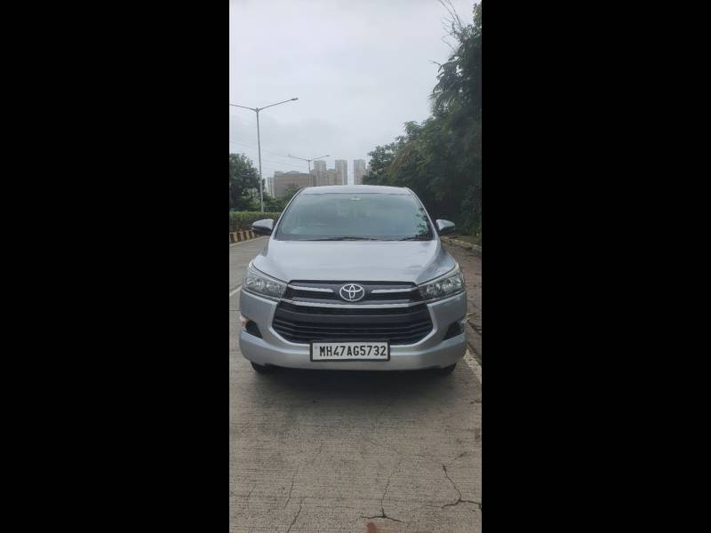 Toyota Innova Crysta 2.4 GX 8 STR