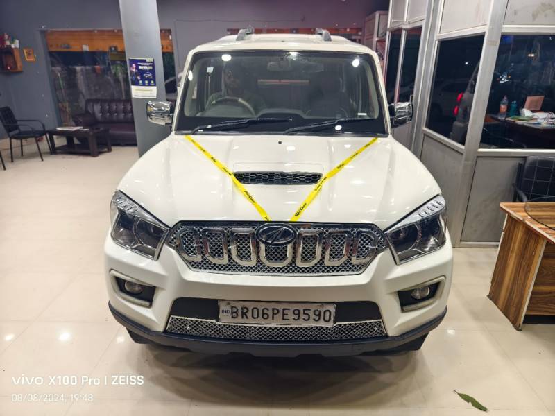 Mahindra Scorpio S5 2WD