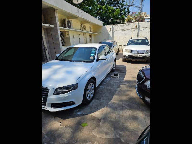 Audi A4 2.0 TDI (143bhp)