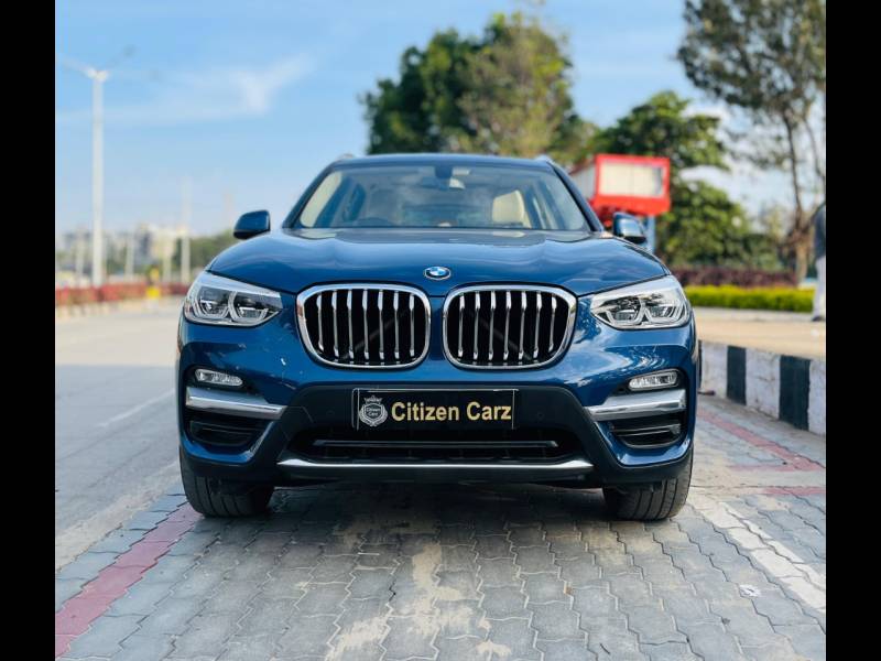 BMW X3 xDrive 30i Luxury Line