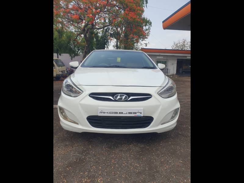 Hyundai Verna Fluidic 1.6 CRDi SX AT