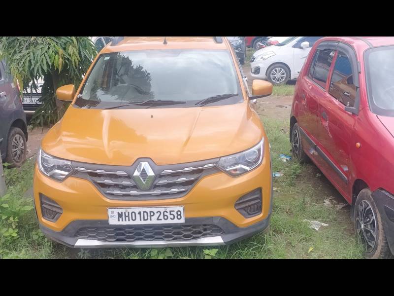 Renault Triber RXT