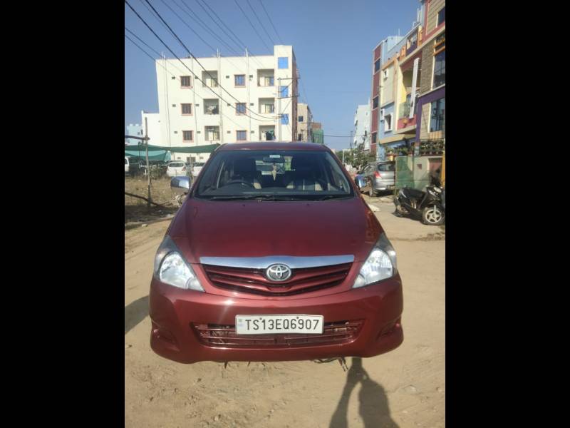 Toyota Innova 2.5 G (Diesel) 8 STR Euro4