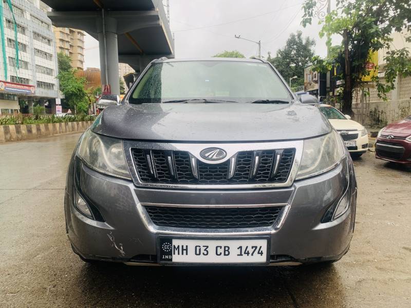 Mahindra XUV500 W6 4 X 2