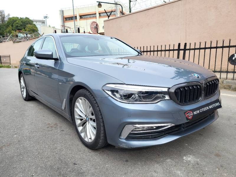 BMW 5 Series 520d Luxury Line