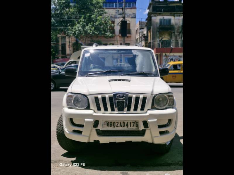 Mahindra Scorpio Lx 4WD BS4