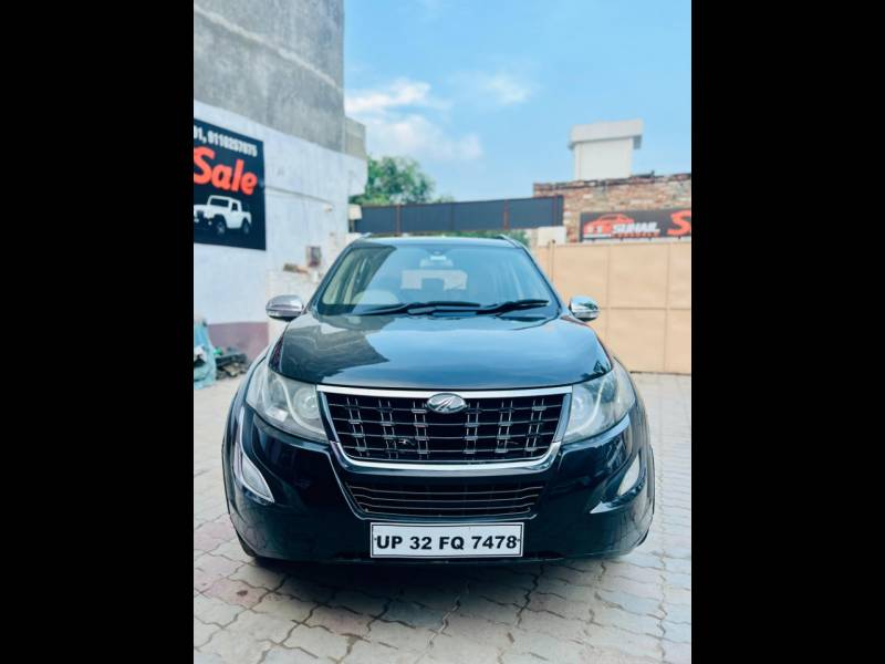 Mahindra XUV500 W6 4 X 2