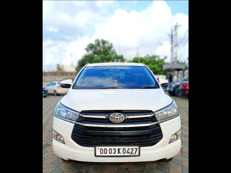 Toyota Innova Crysta 2.8 GX AT 8 STR