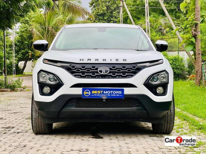 Tata Harrier XM