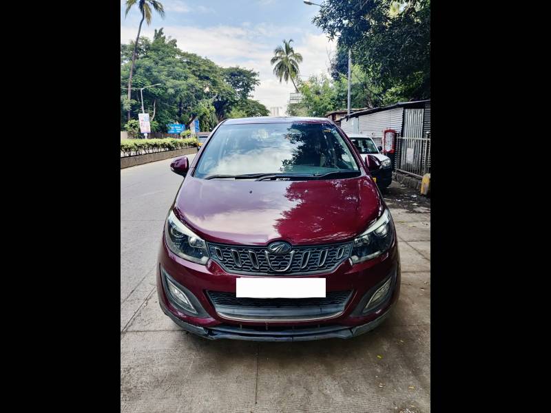 Mahindra Marazzo M6 7 STR