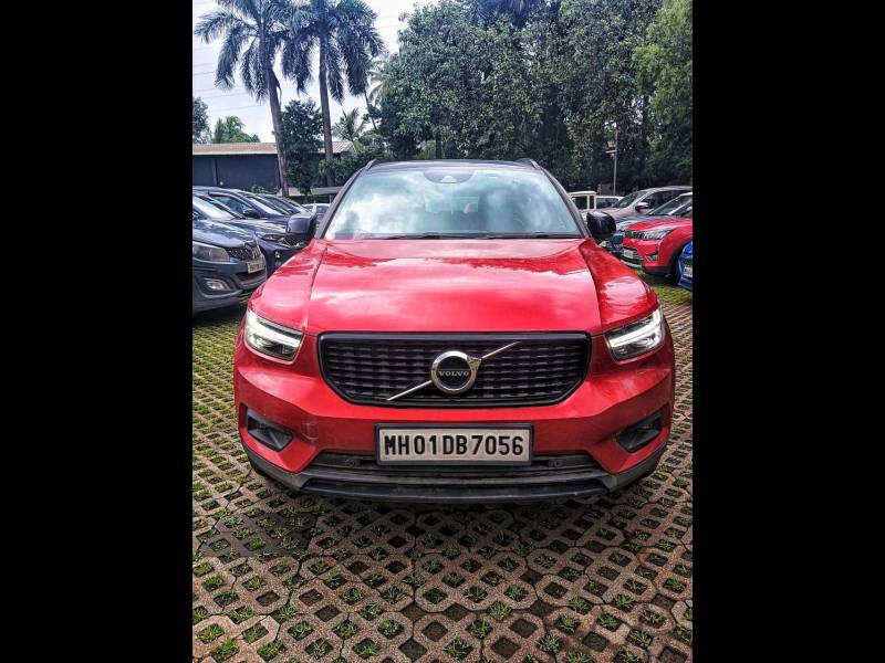 Volvo XC40 D4 R-Design