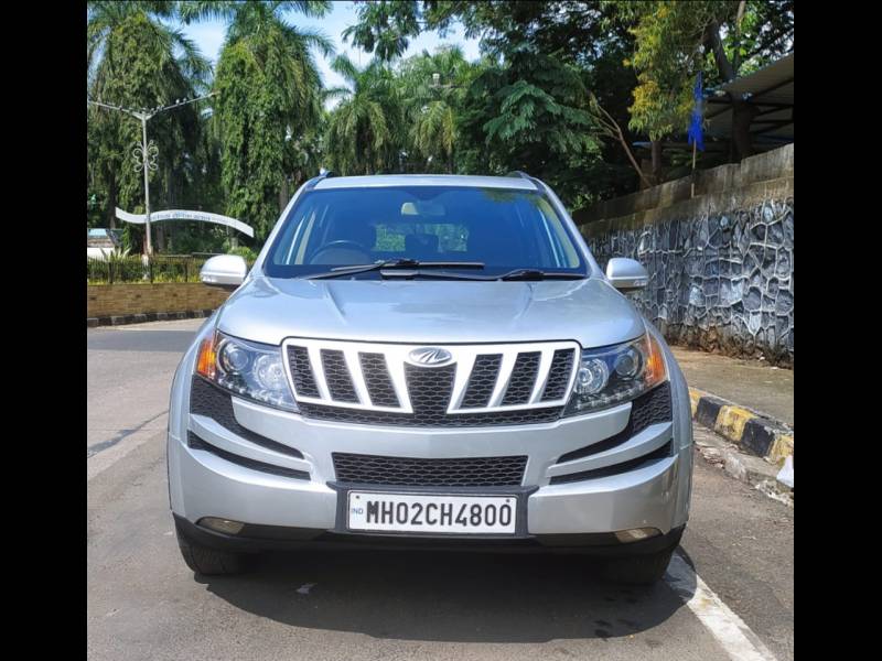 Mahindra XUV500 W8 FWD