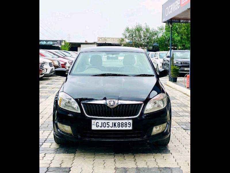 Skoda Rapid 1.5 TDI CR Ambition with Alloy Wheels