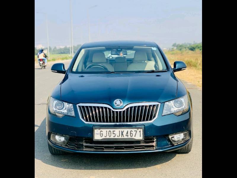 Skoda Superb 1.8 TSI AT Elegance