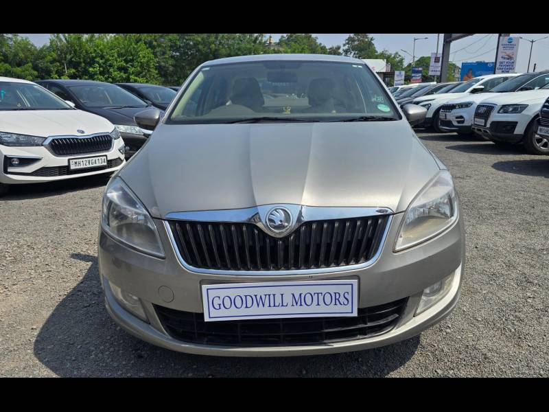 Skoda Rapid Ambition 1.6 MPI MT