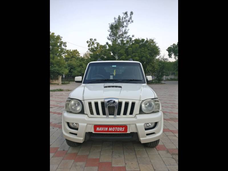 Mahindra Scorpio VLX BS IV