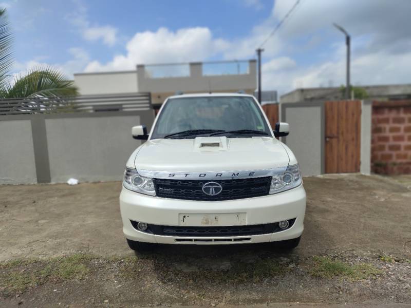 Tata Safari Storme 2.2 VX 4x2 Varicor 400