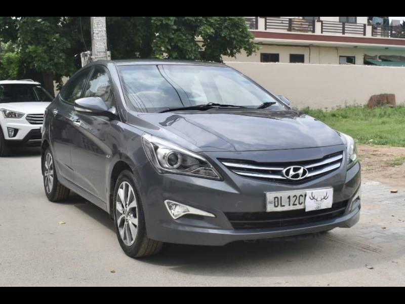 Hyundai Verna Fluidic 1.6 CRDI SX Opt AT