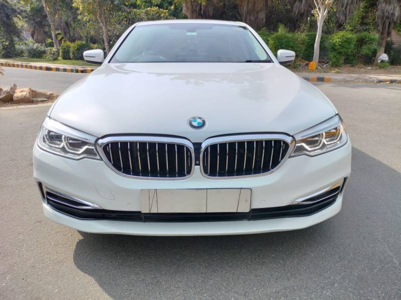 BMW 5 Series 520d Luxury Line