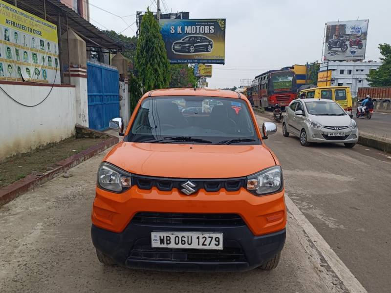 Maruti Suzuki S-Presso Vxi Plus AMT