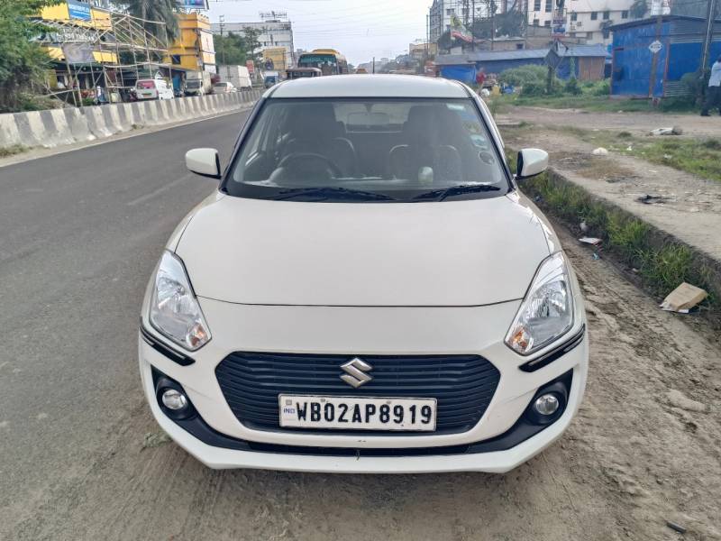 Maruti Suzuki Swift VXi AMT