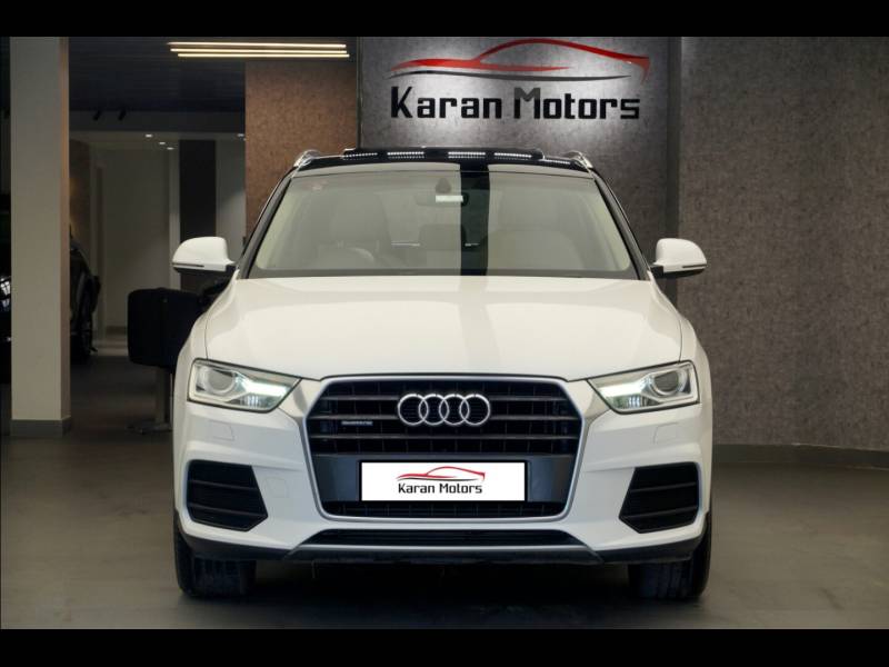 Audi Q3 35 TDI Premium + Sunroof