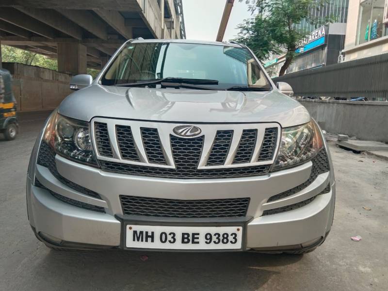 Mahindra XUV500 W6 FWD