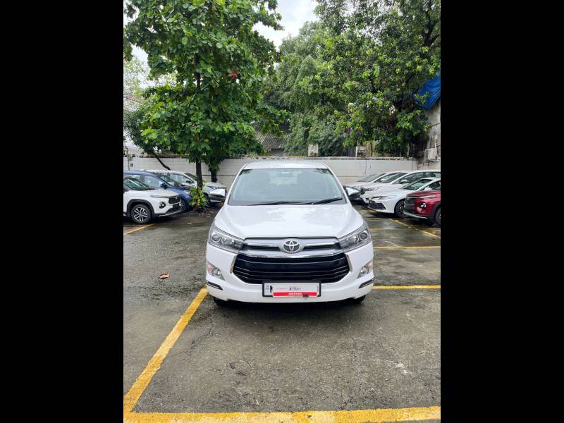 Toyota Innova Crysta 2.8 ZX AT 7 STR