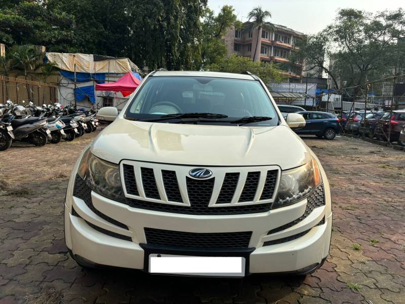 Mahindra XUV500 W8 FWD