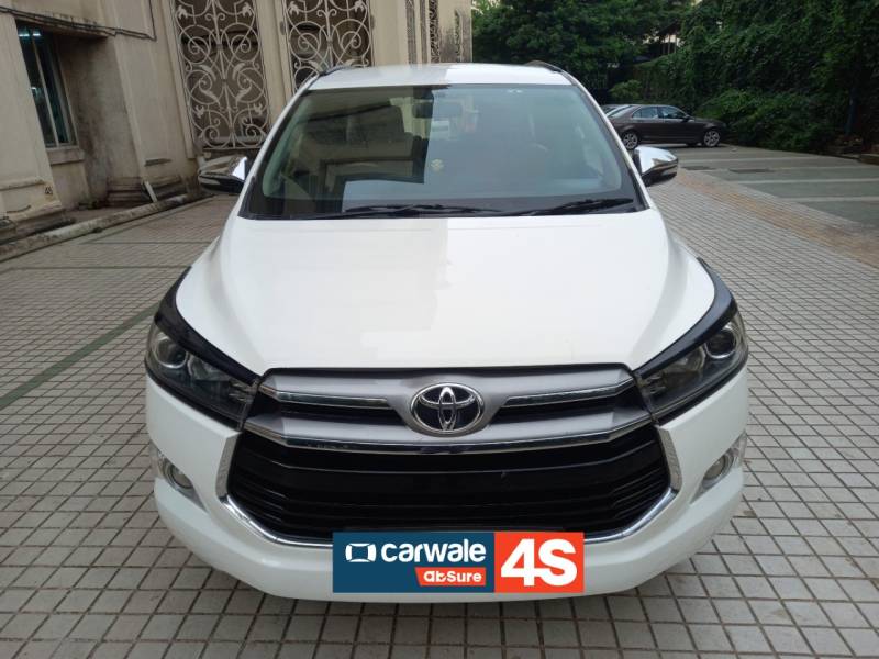 Toyota Innova Crysta 2.8 ZX AT 7 STR