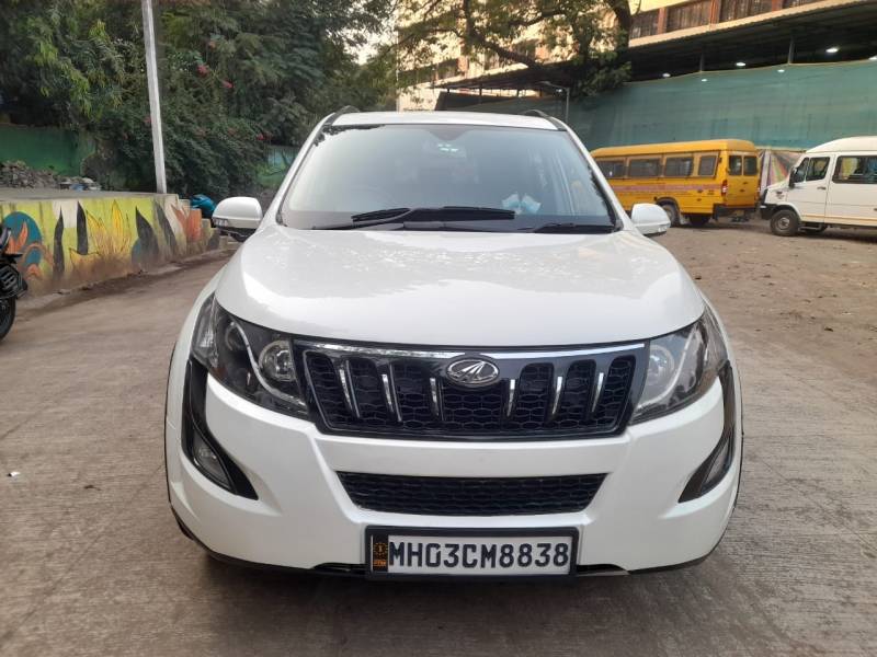 Mahindra XUV500 W6 4 X 2