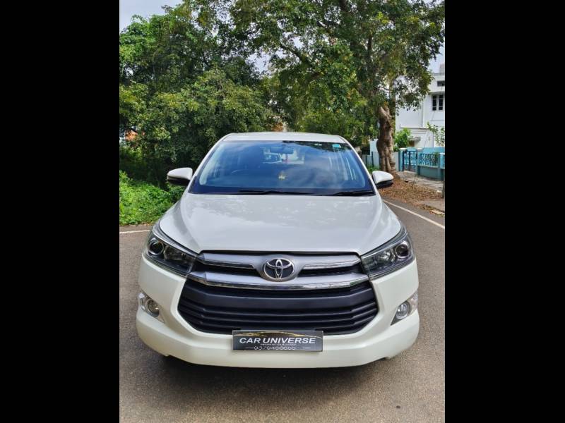 Toyota Innova Crysta 2.4 V Diesel