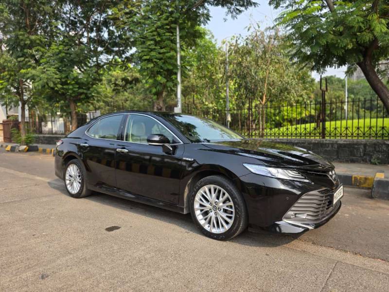 Toyota Camry Hybrid