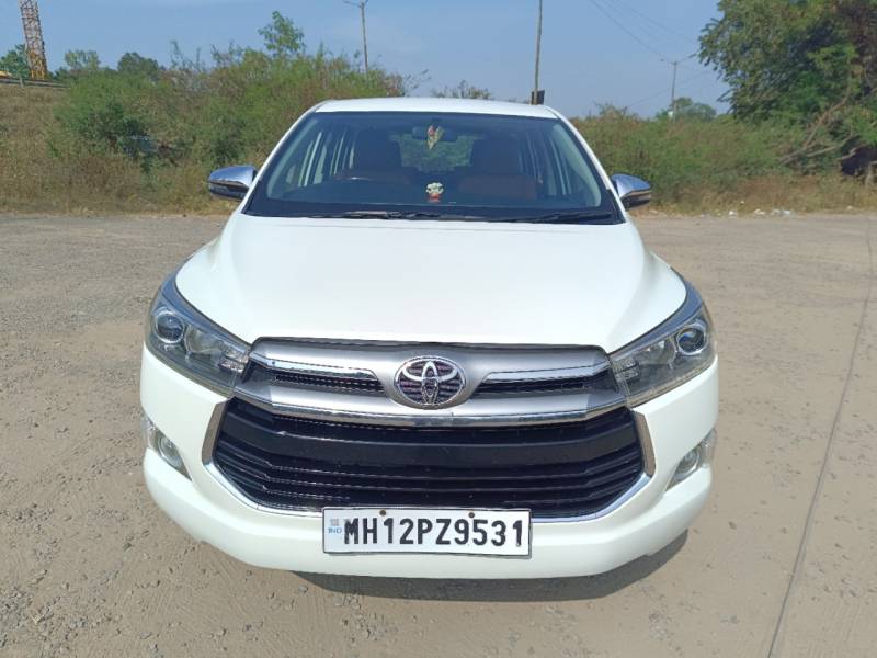 Toyota Innova Crysta 2.8 ZX AT 7 STR