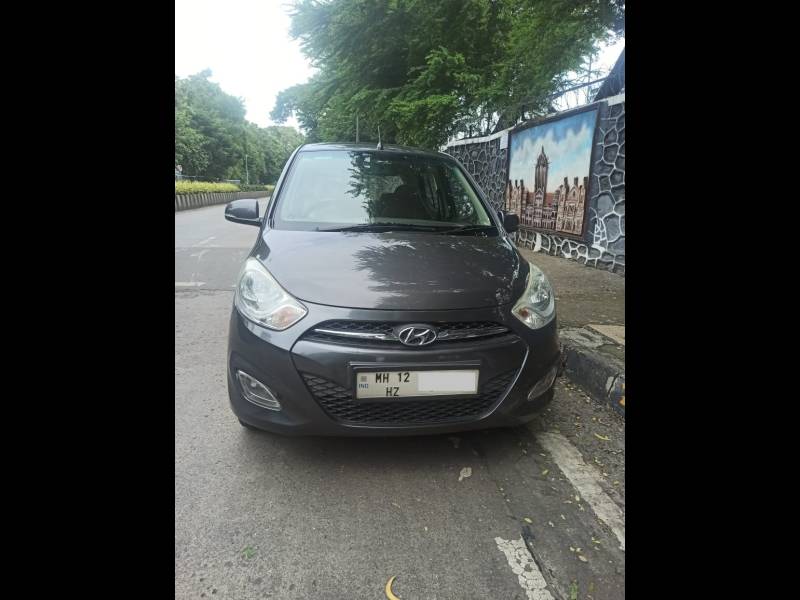 Hyundai i10 Asta 1.2 AT with Sunroof