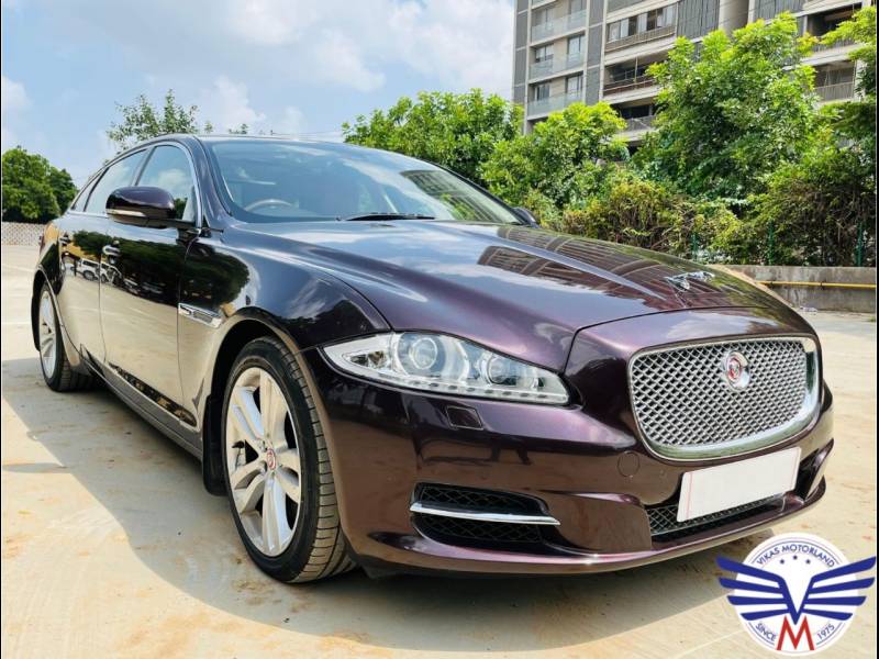 Jaguar XJ L 3.0 V6 Portfolio