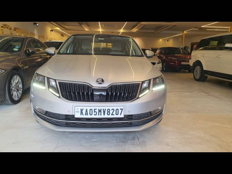 Skoda Octavia Style 1.8 TSI AT